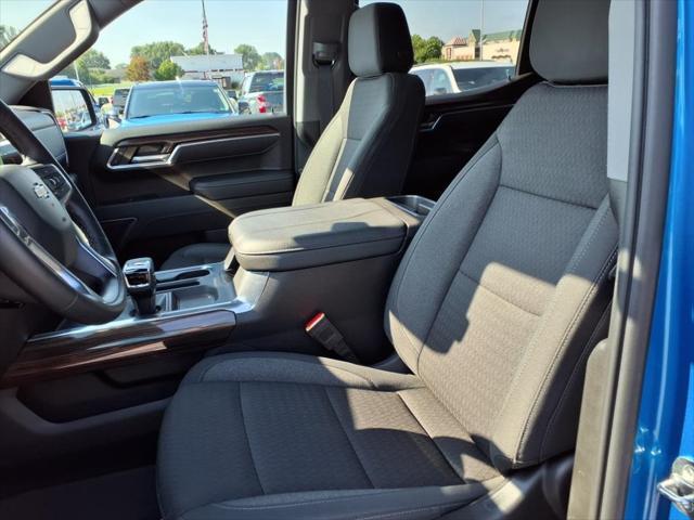 Photo of 2023 Glacier Blue Metallic Chevrolet Silverado 1500