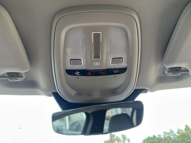 Photo of 2024 Onyx Black Volvo XC90