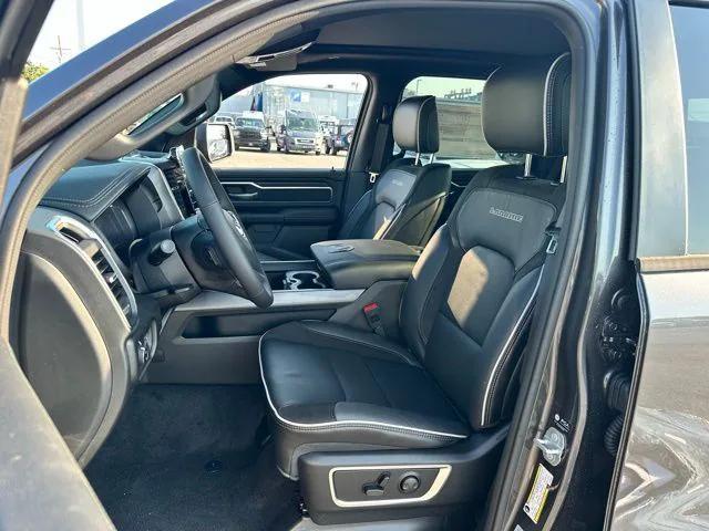 Photo of 2026 Granite Crystal Metallic Clearcoat RAM 1500