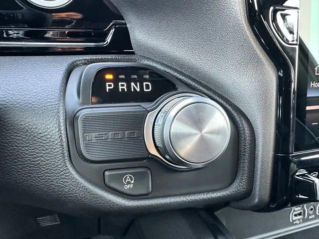 Photo of 2026 Granite Crystal Metallic Clearcoat RAM 1500