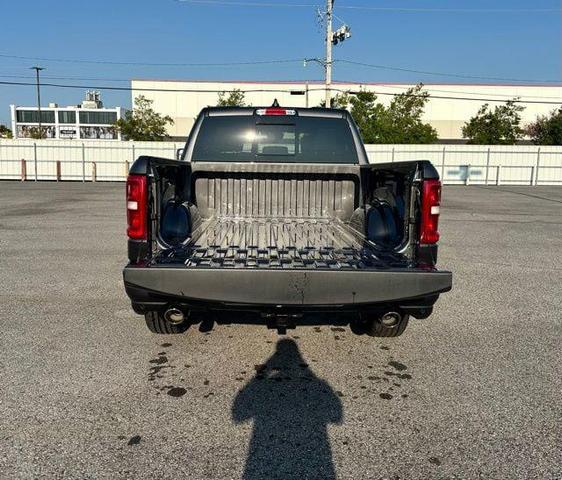 Photo of 2026 Granite Crystal Metallic Clearcoat RAM 1500