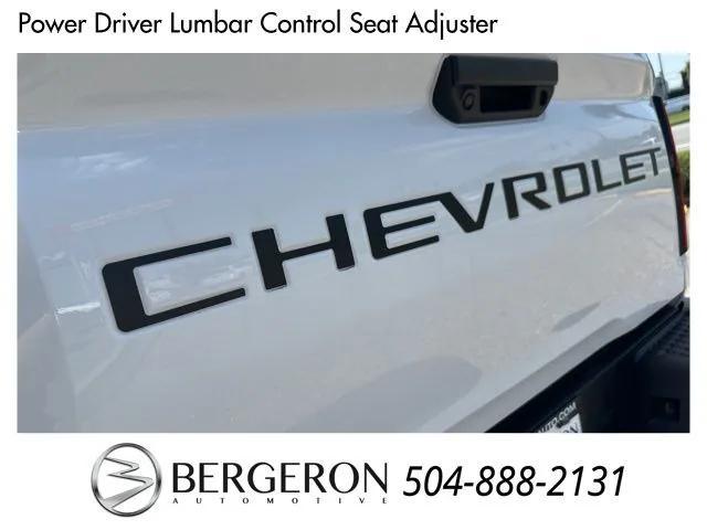 Photo of 2024 Summit White Chevrolet Colorado