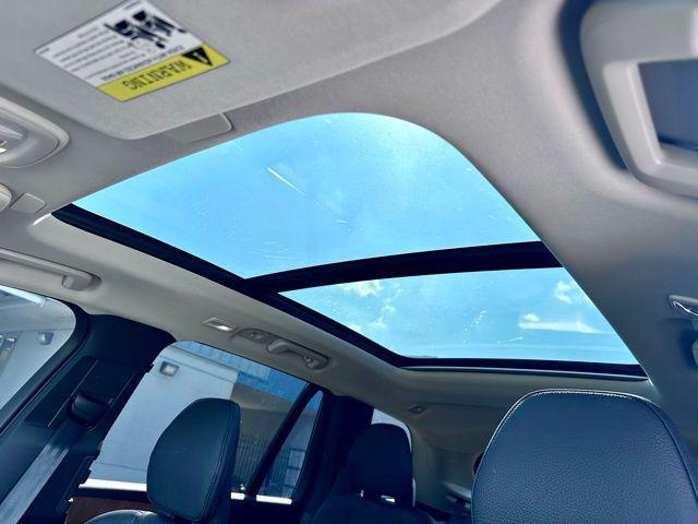 Photo of 2024 Vapour Grey Metallic Volvo XC90