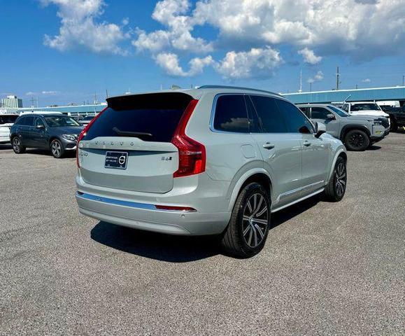 Photo of 2024 Vapour Grey Metallic Volvo XC90