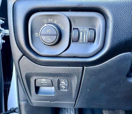 Photo of 2026 Bright White Clearcoat RAM 1500