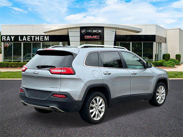 Photo of 2014 Billet Silver Metallic Clearcoat Jeep Cherokee