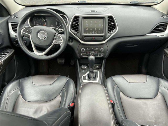 Photo of 2014 Billet Silver Metallic Clearcoat Jeep Cherokee