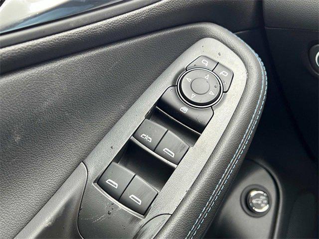 Photo of 2025 Ebony Twilight Metallic Buick Encore GX