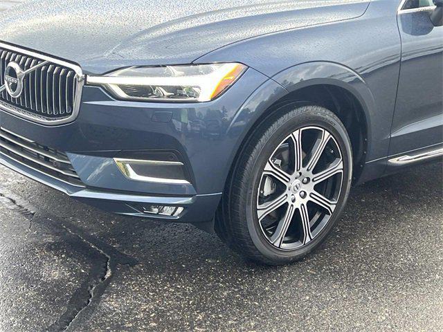 Photo of 2020 Blue Volvo XC60