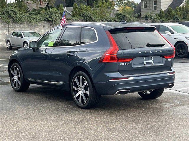 Photo of 2020 Blue Volvo XC60