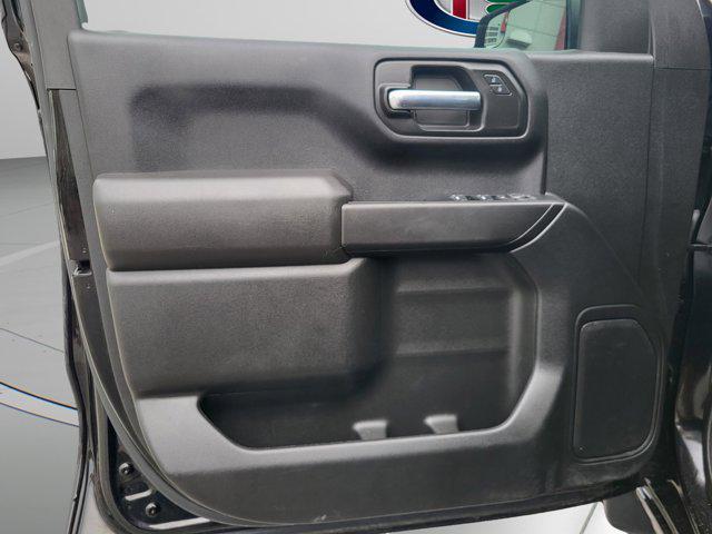 Photo of 2023 Black Chevrolet Silverado 1500
