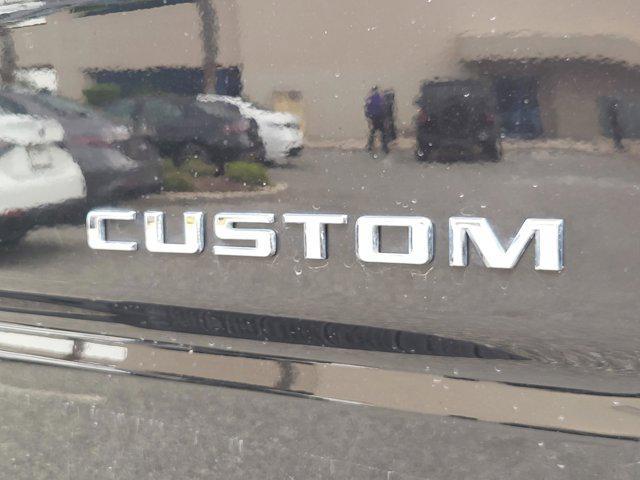 Photo of 2023 Black Chevrolet Silverado 1500