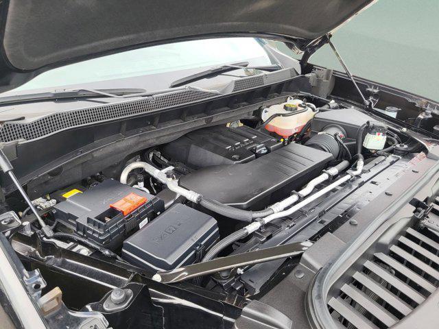 Photo of 2023 Black Chevrolet Silverado 1500