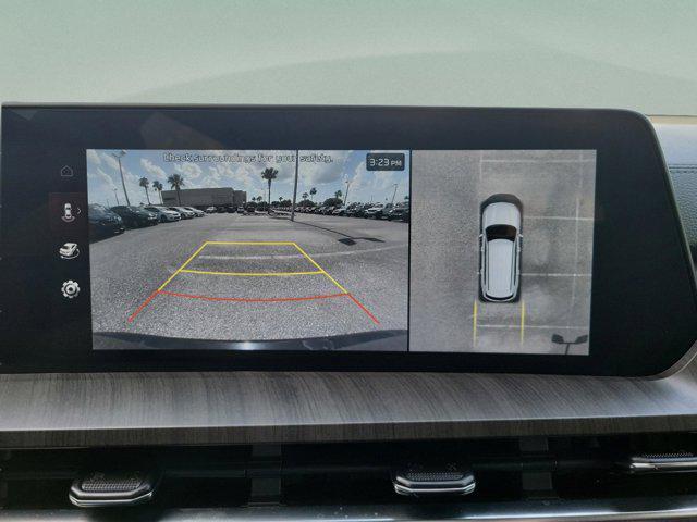 Photo of 2023 Ebony Black Kia Telluride