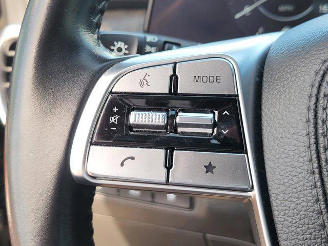 Photo of 2023 Ebony Black Kia Telluride