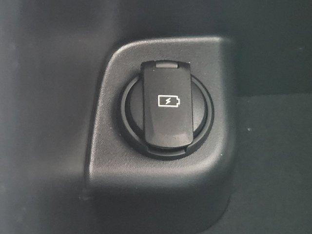 Photo of 2023 Ebony Black Kia Telluride