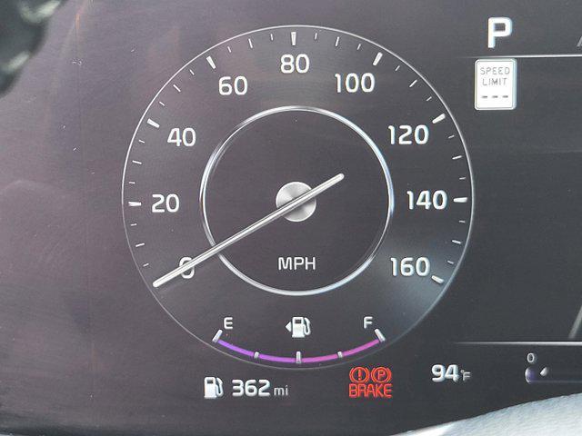Photo of 2023 Ebony Black Kia Telluride