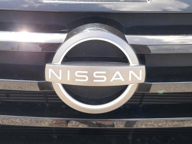 Photo of 2024 Super Black Nissan Pathfinder