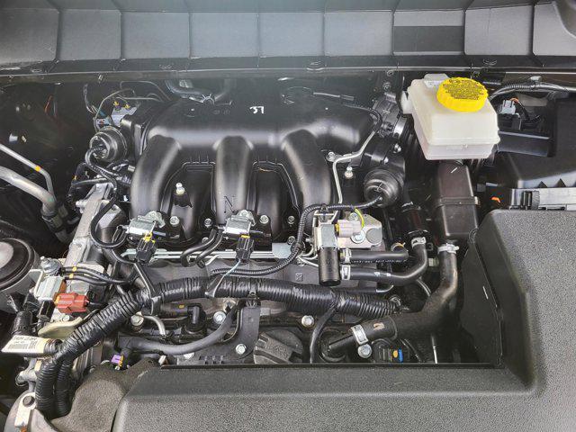 Photo of 2024 Super Black Nissan Pathfinder