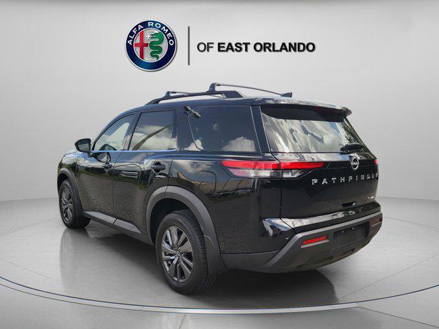 Photo of 2024 Super Black Nissan Pathfinder