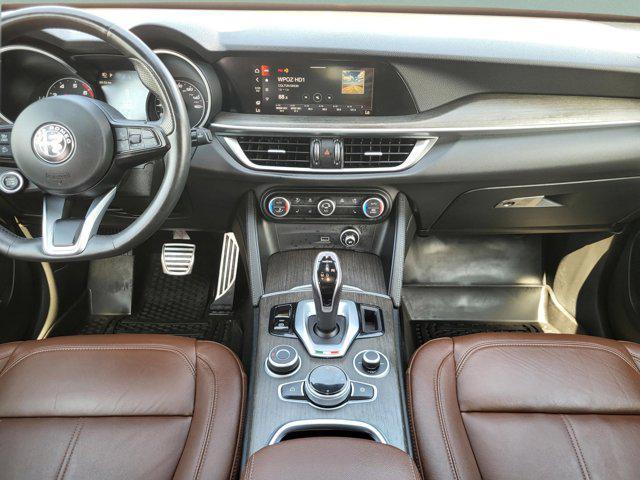 Photo of 2022 Alfa White Alfa Romeo Stelvio
