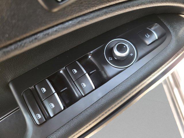 Photo of 2022 Alfa White Alfa Romeo Stelvio