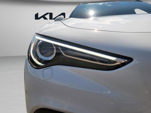 Photo of 2022 Alfa White Alfa Romeo Stelvio