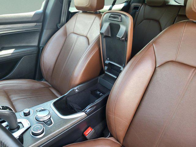 Photo of 2022 Alfa White Alfa Romeo Stelvio