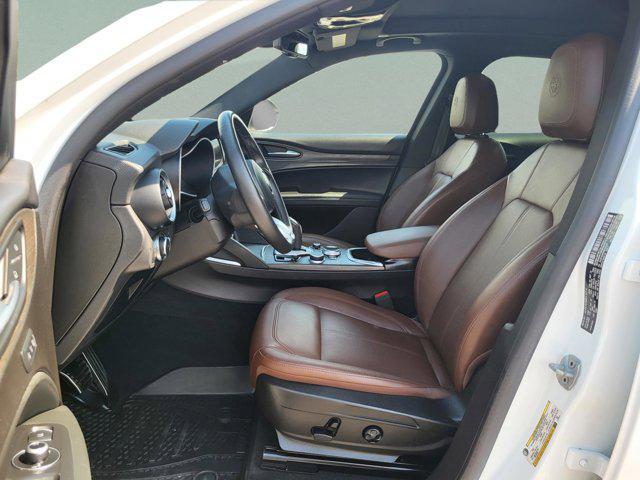 Photo of 2022 Alfa White Alfa Romeo Stelvio