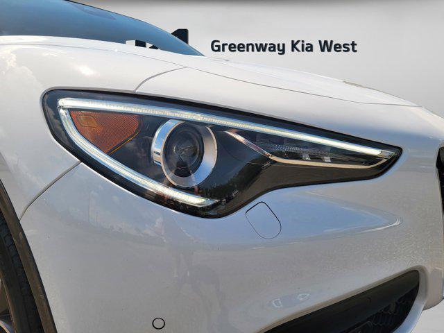 Photo of 2022 Alfa White Alfa Romeo Stelvio