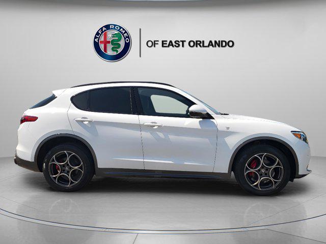 Photo of 2022 Alfa White Alfa Romeo Stelvio