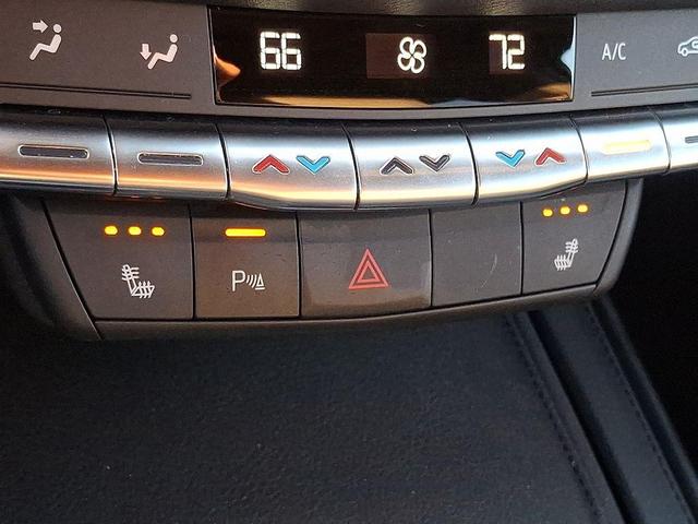 Photo of 2022 Galactic Gray Metallic Cadillac XT4