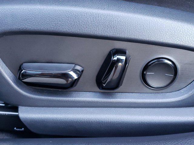 Photo of 2024 Eminent White Pearl Lexus ES 350