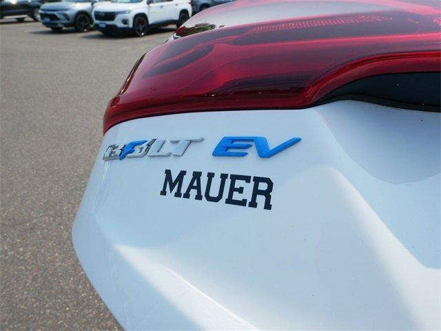 Photo of 2020 Summit White Chevrolet Bolt EV