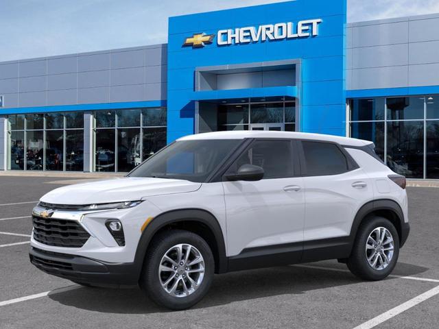 Photo of 2026 White Chevrolet Trailblazer