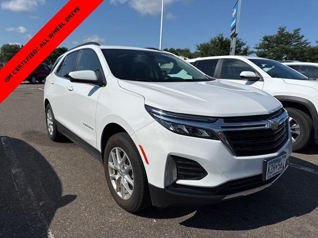 Photo of 2023 Summit White Chevrolet Equinox