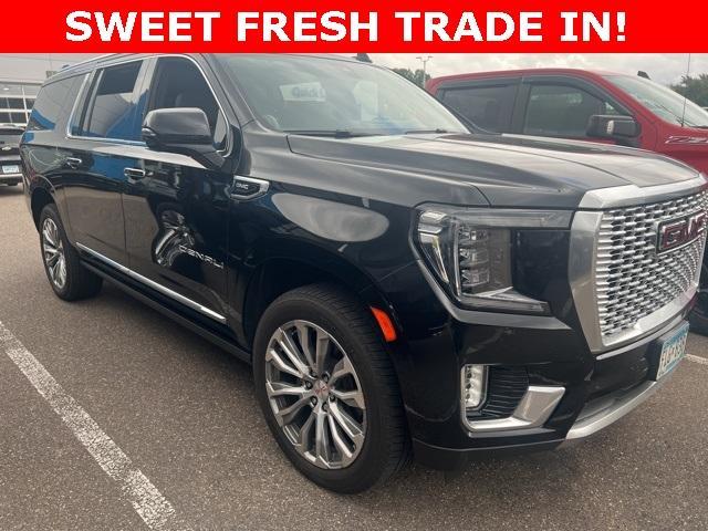 Photo of 2021 Onyx Black GMC Yukon XL