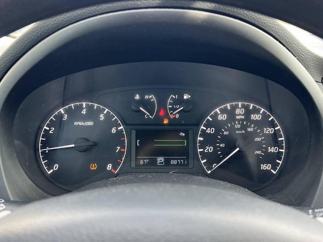 Photo of 2015 Gun Metallic Nissan Sentra