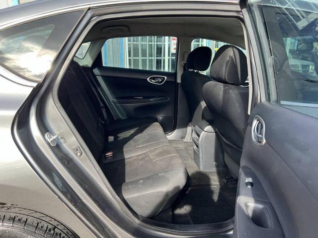 Photo of 2015 Gun Metallic Nissan Sentra