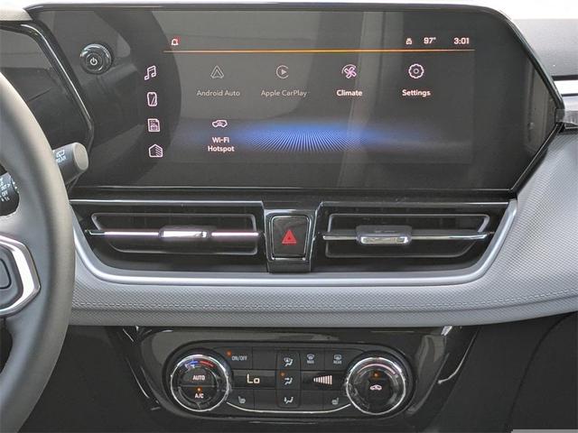 Photo of 2026 Summit White Chevrolet Trailblazer