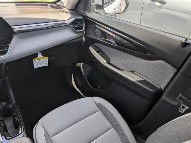 Photo of 2026 Summit White Chevrolet Trailblazer