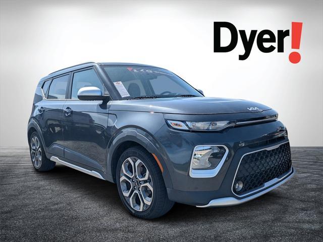 Photo of 2022 Gravity Gray Kia Soul