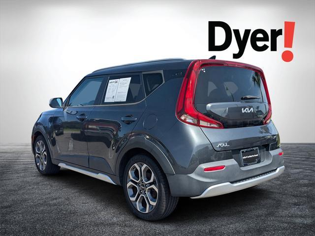Photo of 2022 Gravity Gray Kia Soul