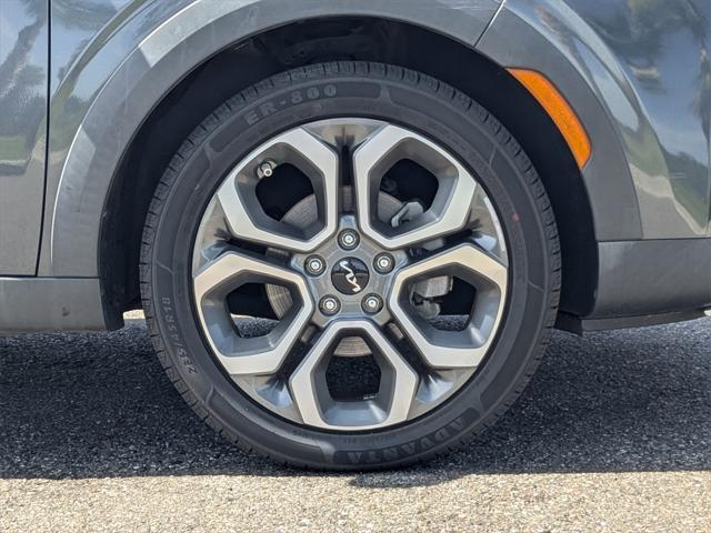 Photo of 2022 Gravity Gray Kia Soul
