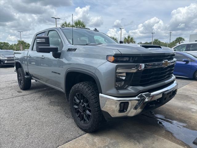 Photo of 2024 Sterling Gray Metallic Chevrolet Silverado 2500