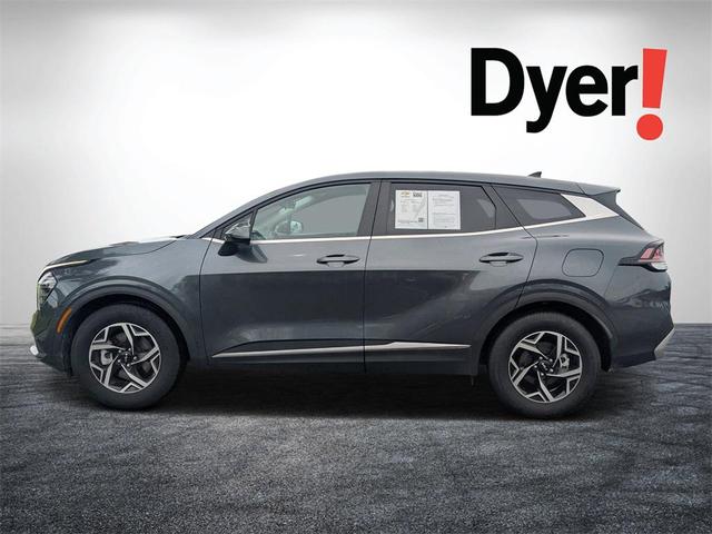 Photo of 2024 Gravity Gray Kia Sportage