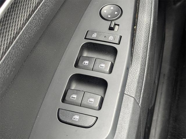 Photo of 2024 Gravity Gray Kia Sportage