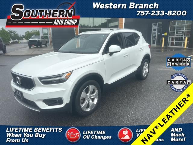 2022 Volvo XC40