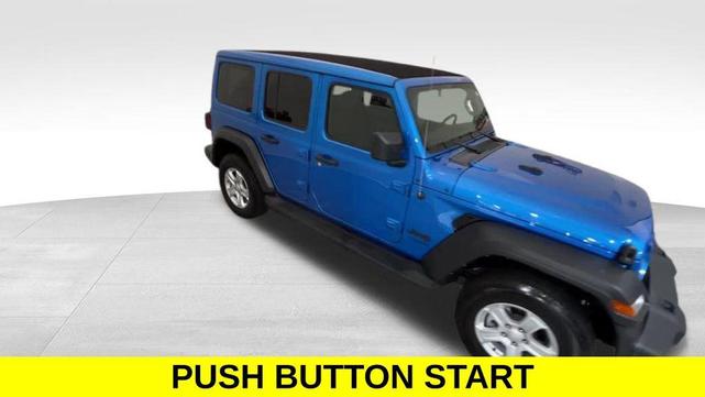 Photo of 2022 Hydro Blue Pearlcoat Jeep Wrangler Unlimited