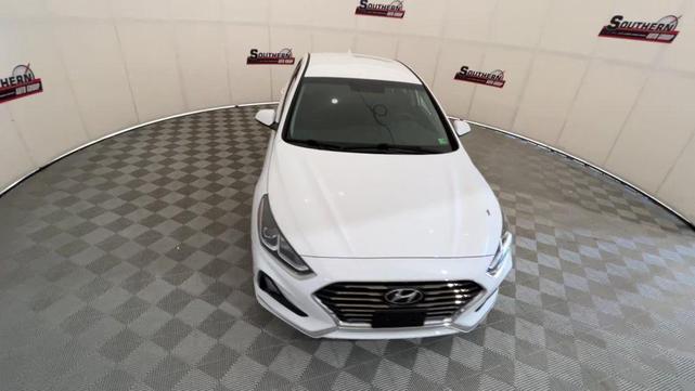 Photo of 2019 Quartz White Pearl Hyundai SONATA